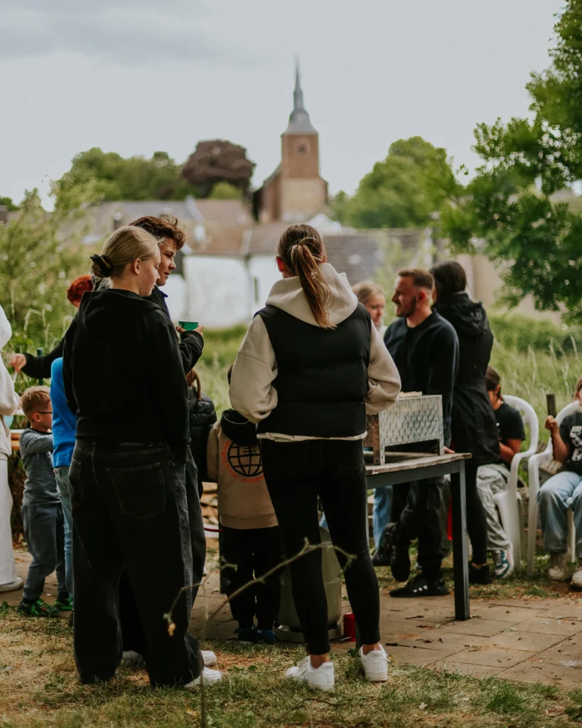 Eröffnungsfeier des Hochbeet Projektes