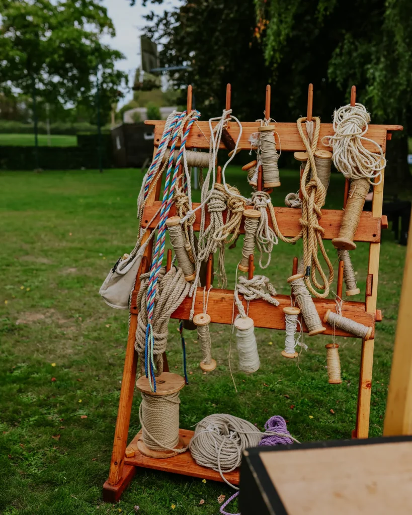 Seilerei beim Fest zum Weltkindertag im Kinderheim Merkstein